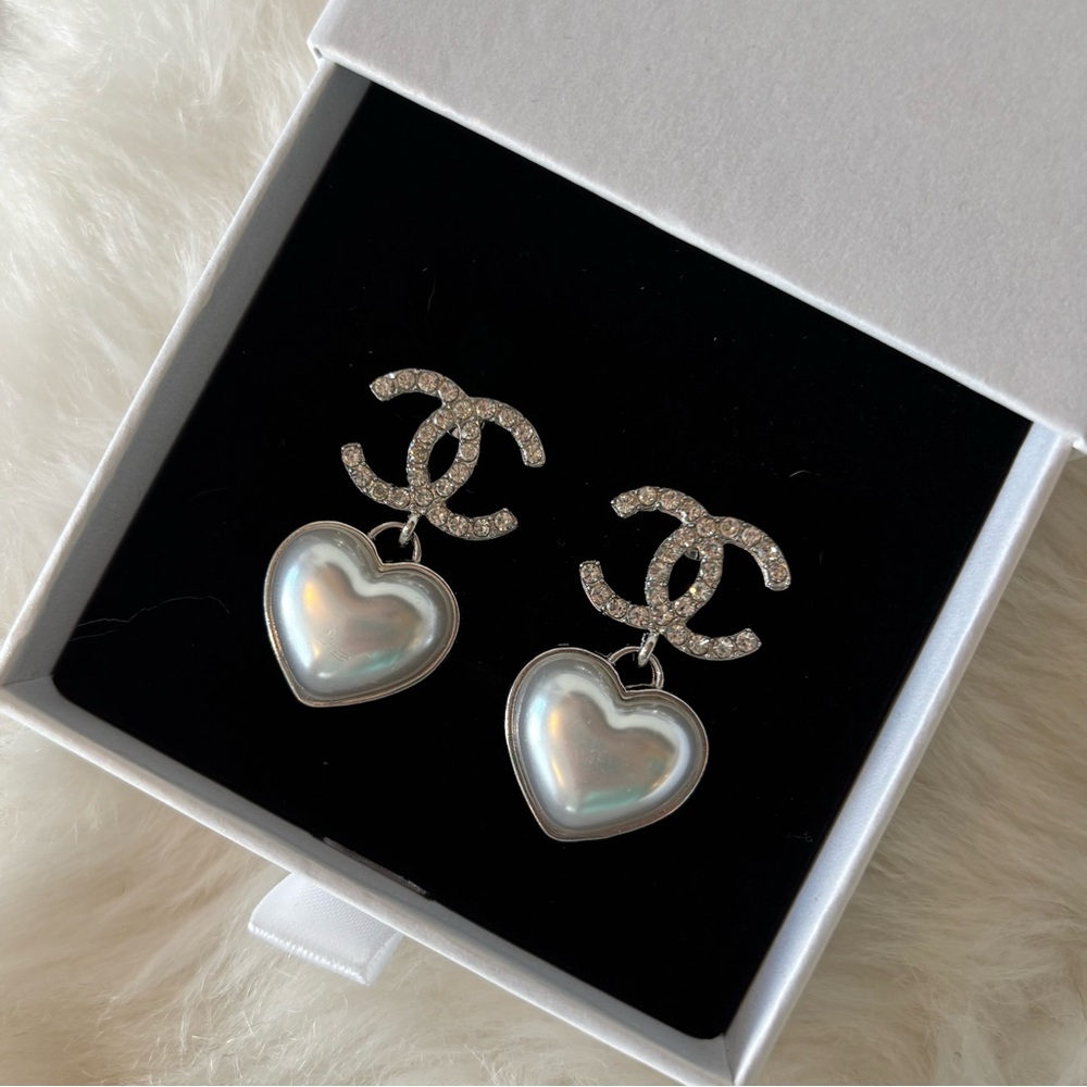 Fashion C Heart Drop Earrings